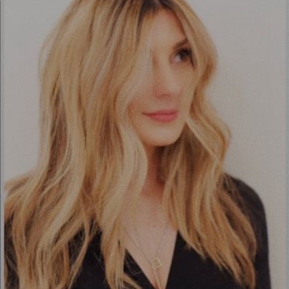 Meet your Posher, Alexandra - Picture 1 of 1